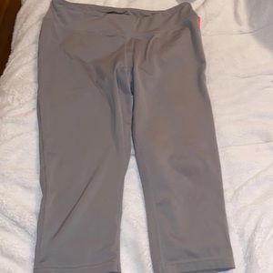 Capri Leggings